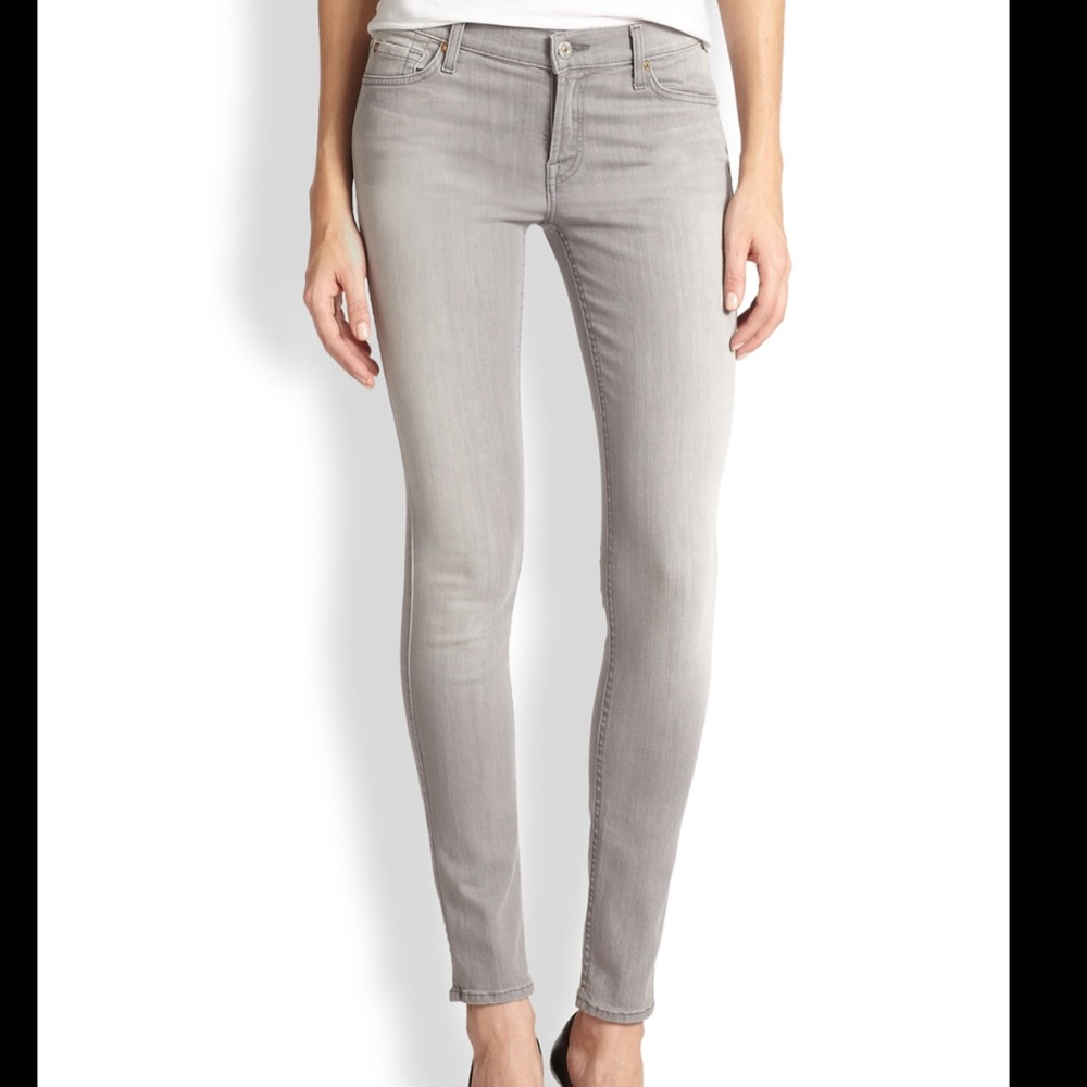 7FAM light gray the skinny jeans size 27